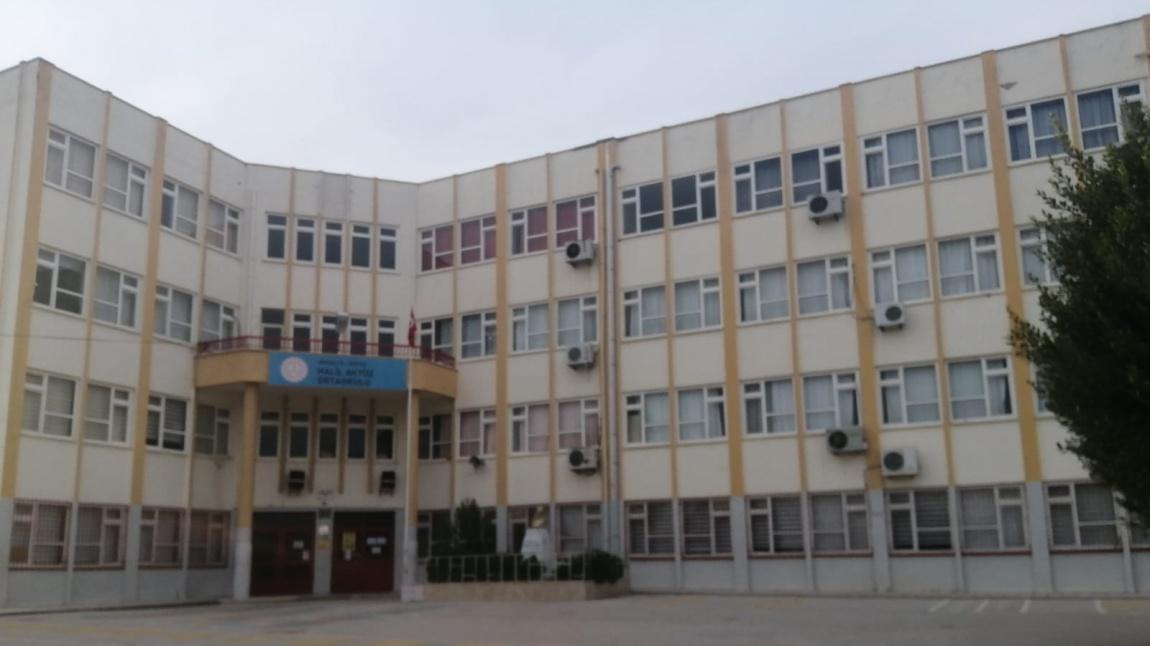 Halil Akyüz Ortaokulu Fotoğrafı